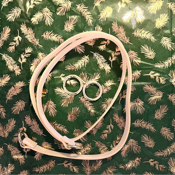 leather cross-body bag & unbranded make up bag - Picture 5 of 16